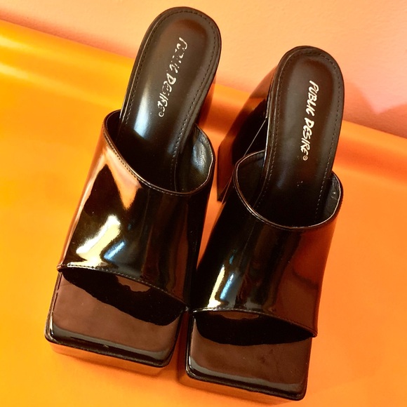 Public Desire Black, Faux Patent Leather Platform Square-Toe Mules Women's 8 - Picture 4 of 11